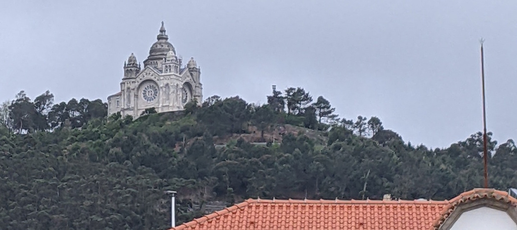 Igreja Paroquial de Carreço