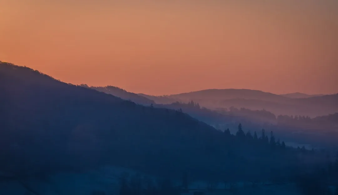 The Black Mountains Traverse Photo