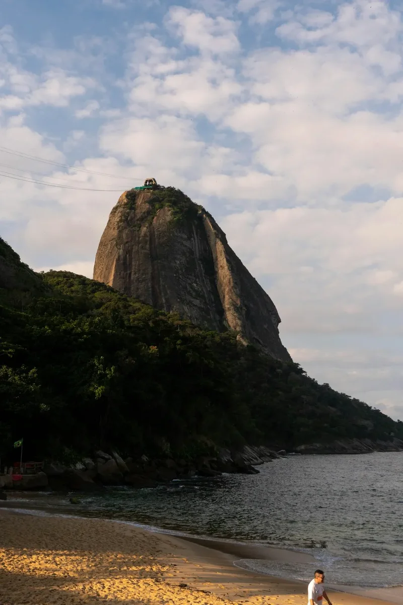 Sugarloaf mountain overlooking the beach and ocean.