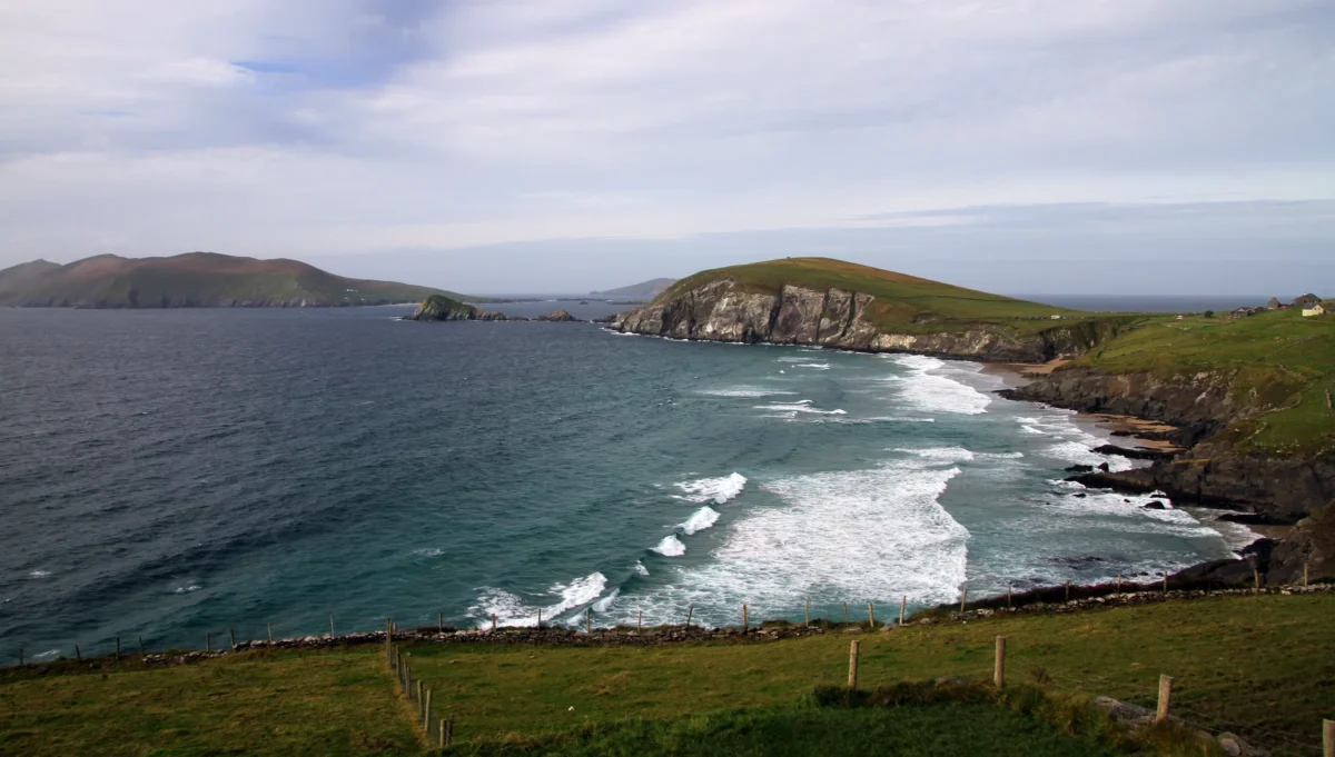 Scenic landscape of Dingle Way in Ireland