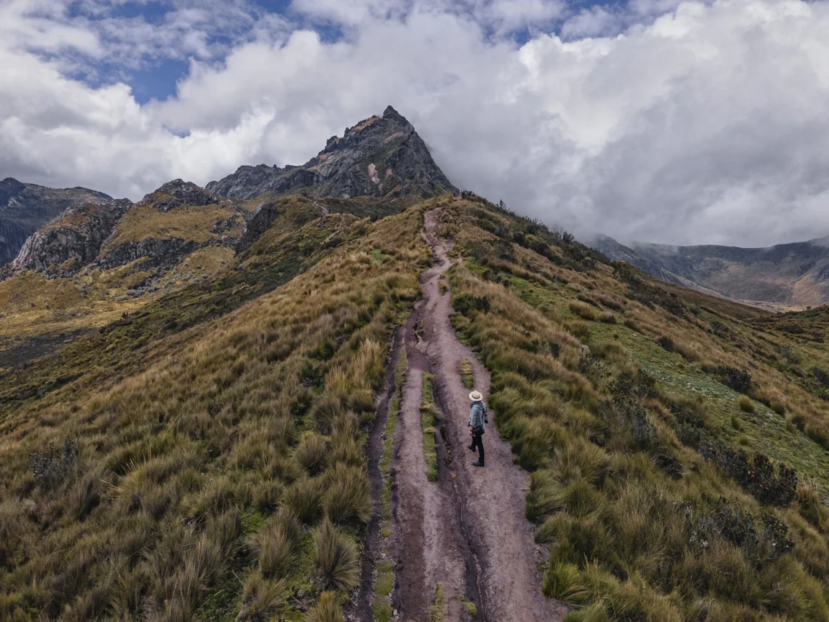 Scenic landscape of Ruta de los Volcanes in Ecuador