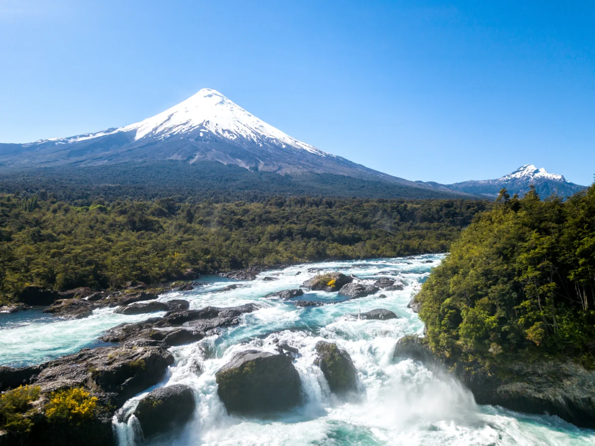 Sendero Los Lagos Photo