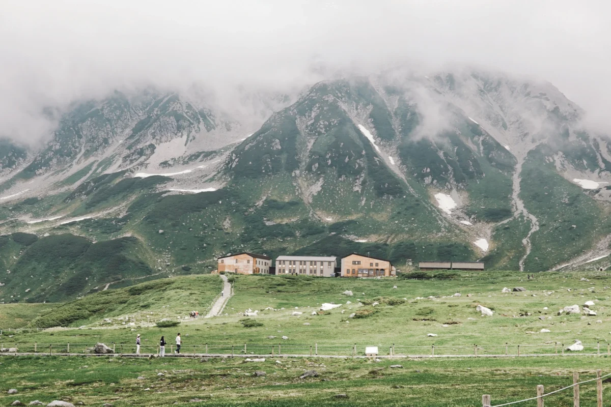 Tateyama Alpine Route Photo