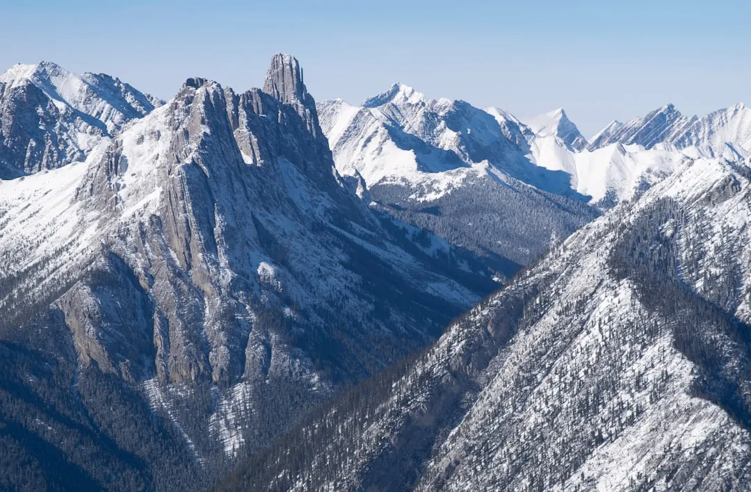 Sulphur Skyline Trail Photo