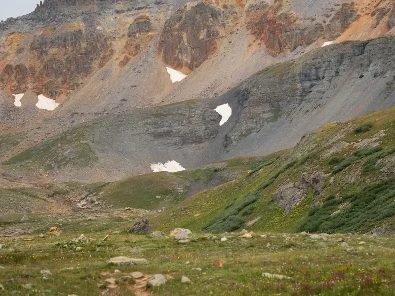 Mountain and nature scenery on the Colorado Trail