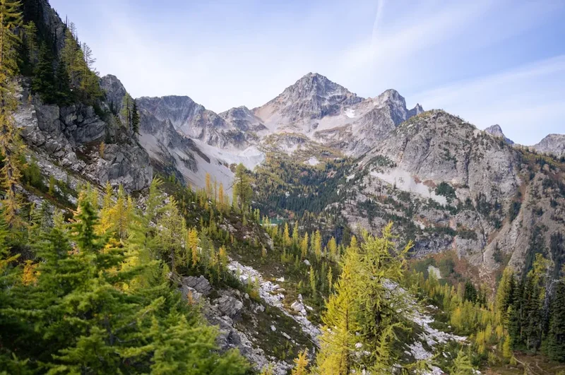 Mountain and nature scenery on the Continental Divide Trail