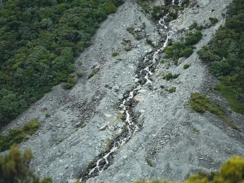 Mountain and nature scenery on the Devils Punchbowl Waterfall