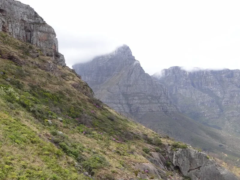 Mountain and nature scenery on the Drakensberg Traverse