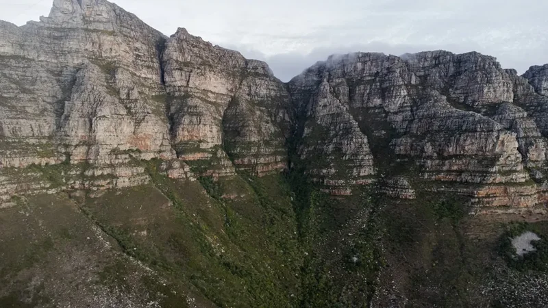 Mountain and nature scenery on the Giants Cup Trail