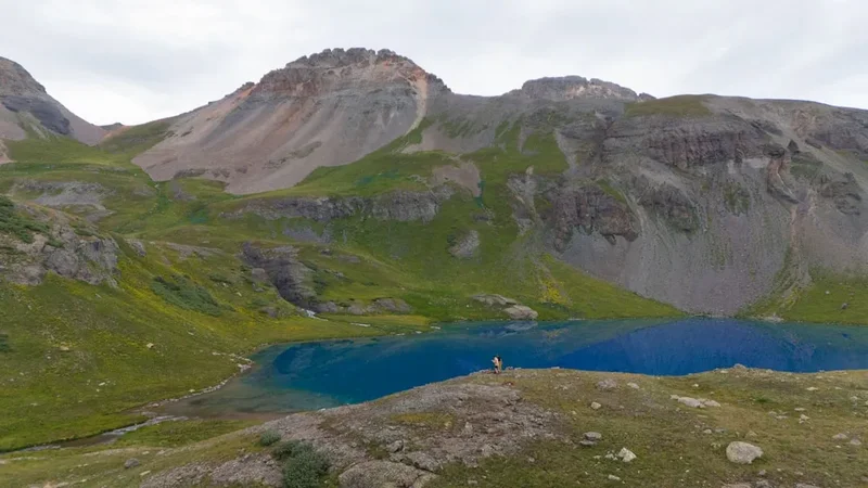 Hiking trail path on the Hoh River Blue Glacier