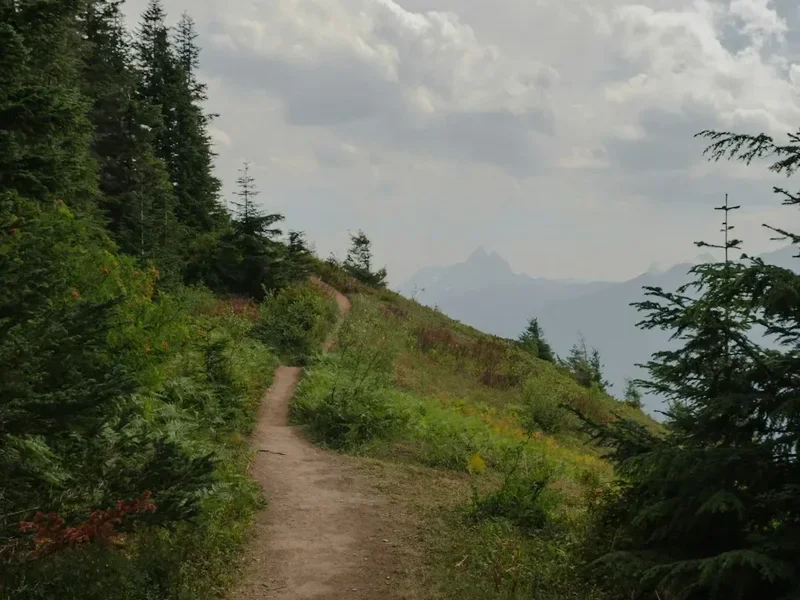 Hiking trail path on the La Cloche Trail