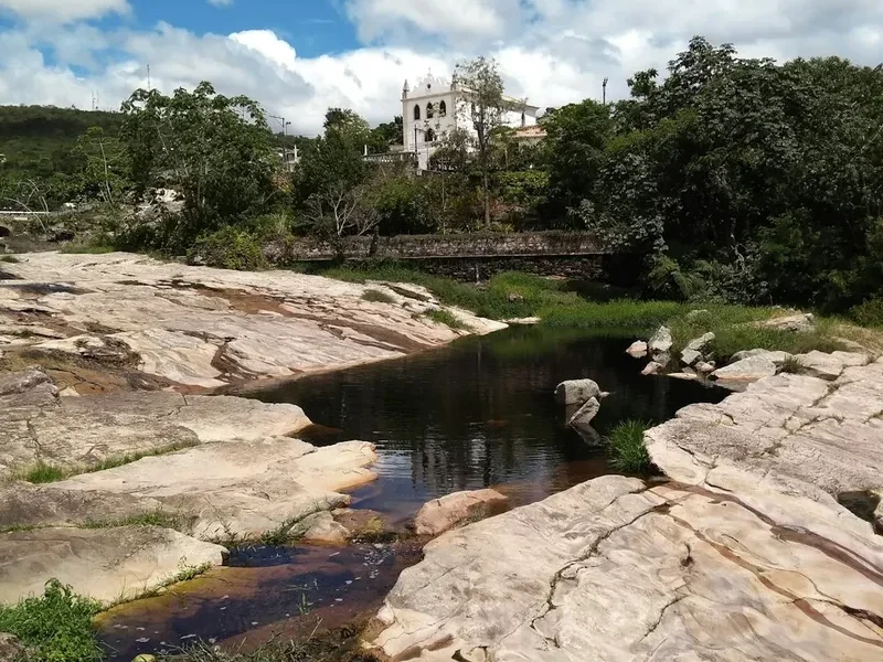 Hiking trail path on the Lagoa Do Peixe Trail