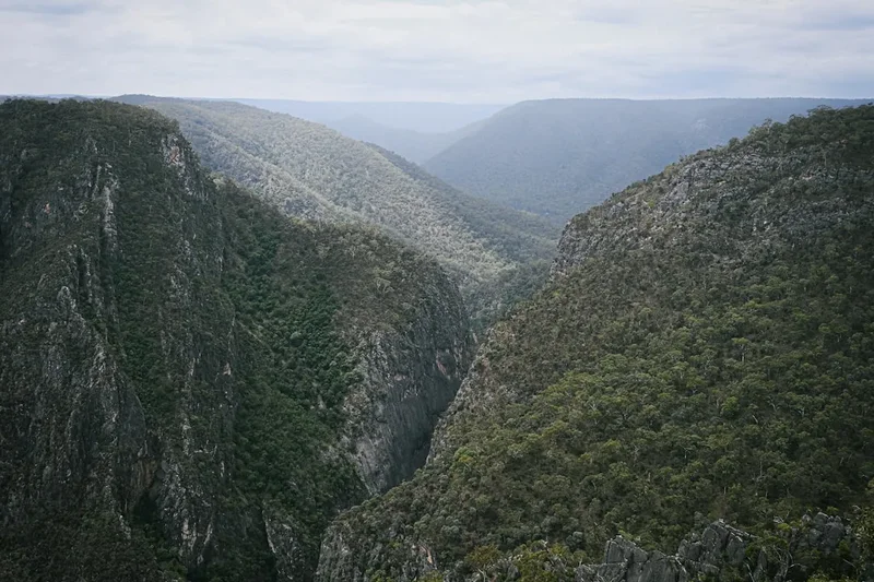 Mountain and nature scenery on the Larapinta Trail