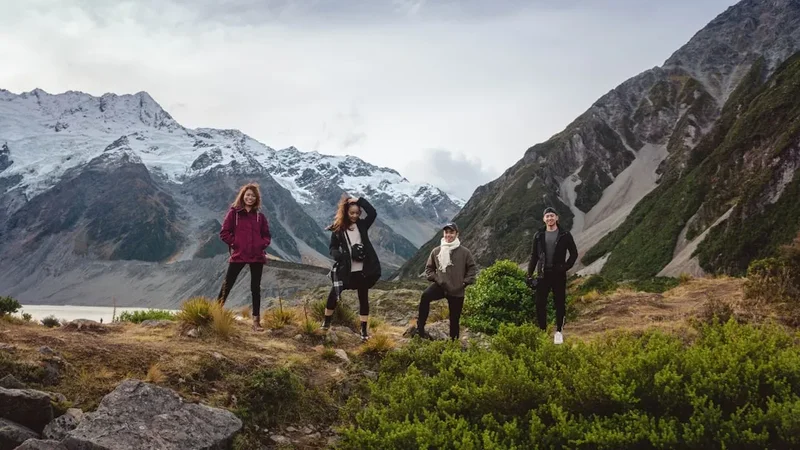 Mountain and nature scenery on the Mount Cook Hooker Valley Track