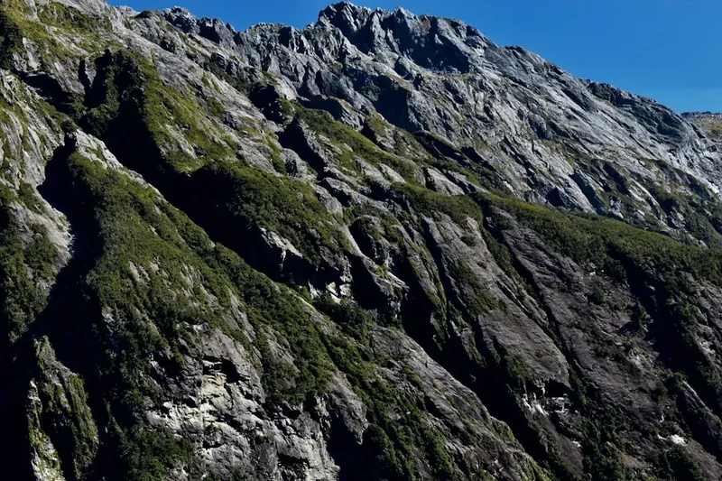 Mountain and nature scenery on the Mount Fyffe Summit