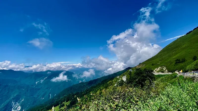 Mountain and nature scenery on the Mount Hehuan Main Peak