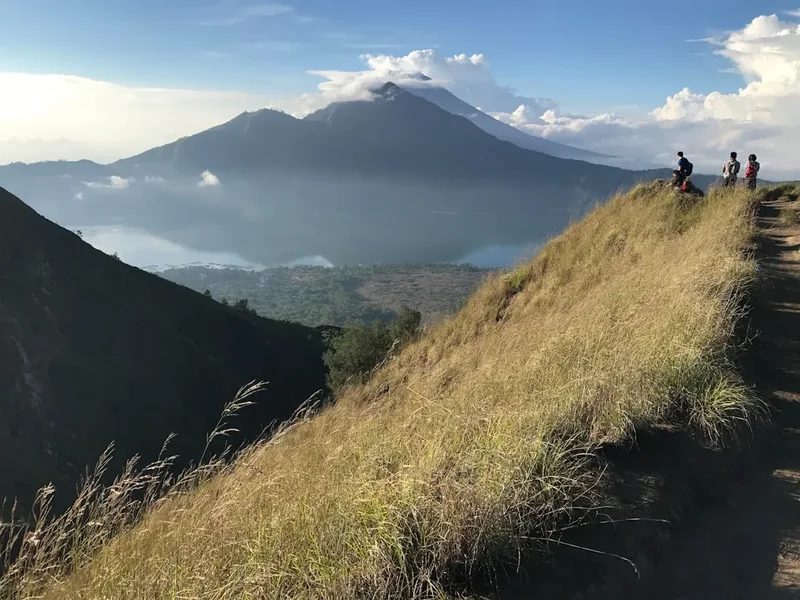 Hiking trail path on the Mount Rinjani Trek
