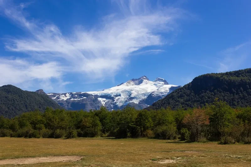 Mountain and nature scenery on the Mount Tronador Ascent