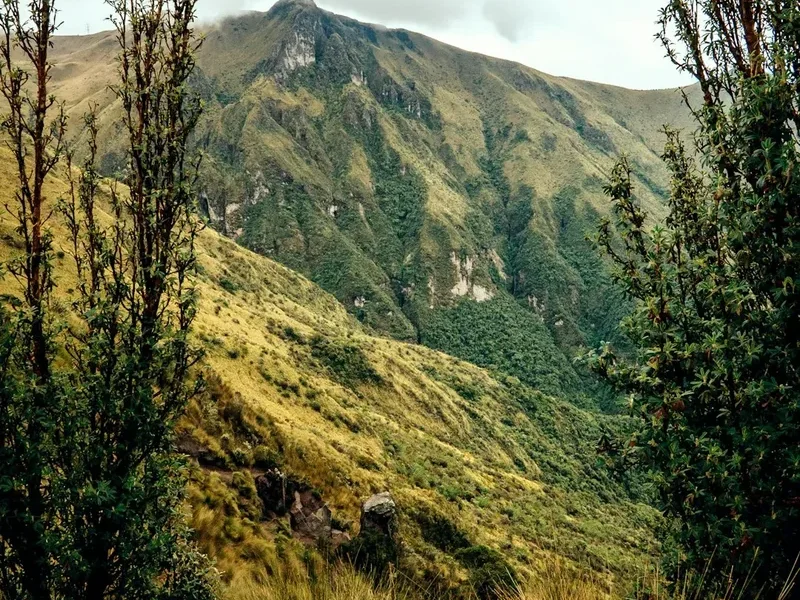 Quilotoa Loop - Visual 1