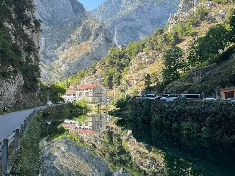 Mountain and nature scenery on the Ruta Del Cares