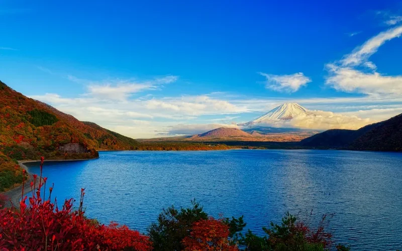 Mountain and nature scenery on the Shiretoko Five Lakes