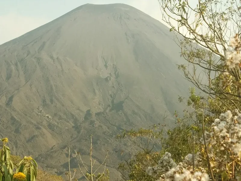 Hiking trail path on the Volcan Tajumulco Summit Trail