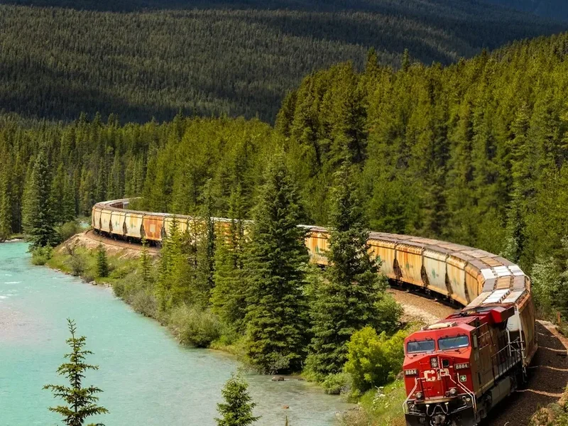 Mountain and nature scenery on the Whistler Train Wreck Trail